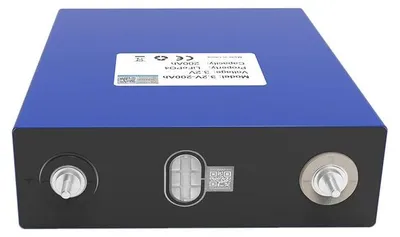 Immagine prodotto di Set di batterie LiFePO4 - 4 celle da 3,2 V e 200 Ah - Batteria a ciclo profondo - Per impianti solari - Accumulatore di energia off-grid per camper e barche