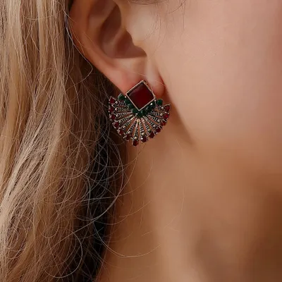 Produktbild von Frauen Vintage ethnischen Stil Strass Ohrringe fächerförmige böhmische Ohrstecker Geschenk