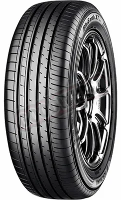 Image de Yokohama 215/65R17 99V BluEarth-XT AE61
