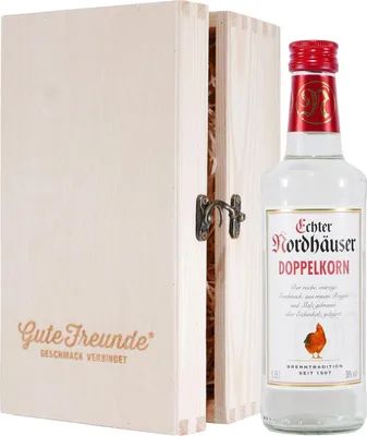 Produktbild von Echter Nordhäuser Doppelkorn (0,35L) mit Geschenk-Holzkiste
