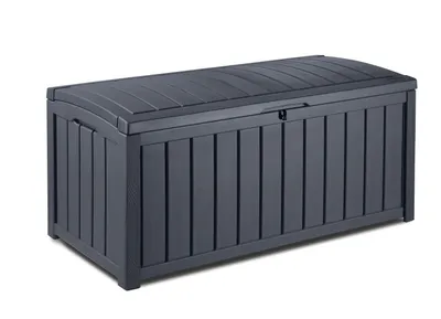 Produktbild von Keter Glenwood Kissenbox, Auflagenbox, 390 Liter Volumen, Wasserdicht, Graphit, Holzoptik, Sitzbank für 2 Erwachsene,134.5L x 74.5W 13.3H cm, Gartenbox, Grau