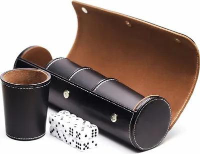 Produktbild von Würfelbecher Set Inkl. 4 Becher + 20 Würfel + Aufbewahrung Knobelbecher knobeln