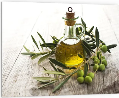 Produktbild von DEQORI Küchenrückwand Glas 80x60 cm 'Olivenöl mit Olivenzweig' Spritzschutz Bad Rückwand