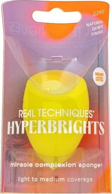 Immagine prodotto di Real Techniques Hyperbrights Miracle Complexion Sponge Spugna per il trucco