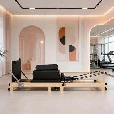 Produktbild von Pilates Reformer Trainingsgerät - MY-KJ01 - Klappbar - Verstellbarer Widerstand - Max. Belastung 250 kg - Kunstleder & Holz - Schwarz