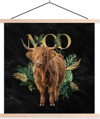Produktbild von MuchoWow® Textilposter Schottisches Hochlandrind - Gold - Marmor 120x120 cm mit holzfarbenen Rahmen - Textil-Poster