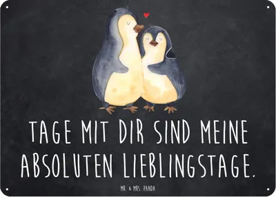 Produktbild von Mr. & Mrs. Panda Schild Pinguin umarmen DIN A6 - Kreidetafel - Geschenk, Liebe, Hochzeitsgeschenk, Retro Blechschild, tafel, Türschild, Hochzeitstag, Wandbild