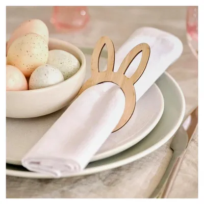 Produktbild von Serviettenringe Ostern aus Holz mit Osterhasen - Tischdekoration für den gedeckten Tisch im Frühling - 6 Stück