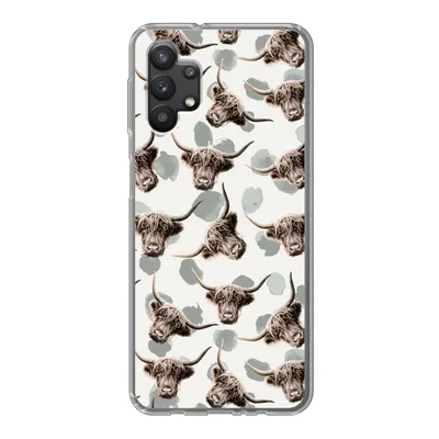 Produktbild von MuchoWow® Handyhülle Schutzhülle Hülle für Samsung Galaxy A32 5G Kuh - Schottischer Highlander - Tiere Silikon Softcase Handy Hülle - Softcase