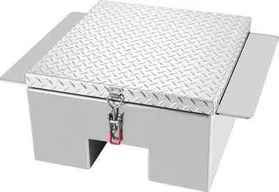 Produktbild von Werkzeugkasten für Ladefläche, robuster Aluminium-Werkzeugkasten mit Riffelblech, Aufbewahrungsbox mit Organizer, belastbar bis zu 100 kg, ideal für Pickups, Ladeflächen, Wohnmobile, Anhänger, 770 x 610 x 310 mm, silberfarben
