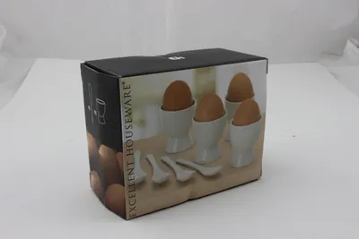 Produktbild von com-four® 8-teiliges Eierbecher-Set aus Porzellan - Eierbecher und Löffeln in weiß - Küchenzubehör