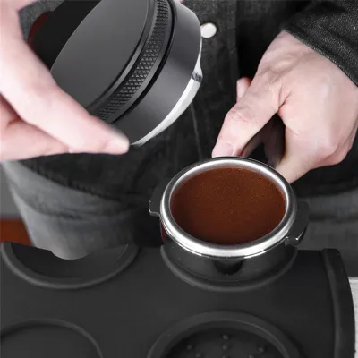 Obrázek produktu pro Nerezový pěchovač kávy, výškově nastavitelný, rozdělovač, nivelační přístroj, příslušenství, 58 mm, černý