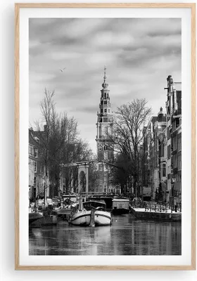 Produktbild von Gerahmtes Poster - Rahmen in heller Eiche - Schwarzweiß Amsterdam Boote - 61x91,5 cm - Wand Bild - Wanddeko - Wandbilder - Kunstposter - Wandposter - Bilderrahmen - Bilder - Kunstdruck P2NPA61x91-4436