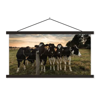 Produktbild von MuchoWow® Textilposter Tiere - Kuh 60x30 cm mit schwarzem Rahmen - Textilien