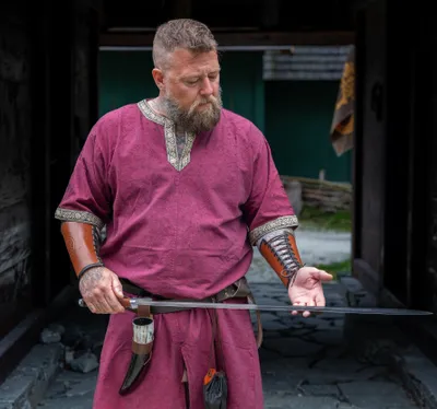 Produktbild von Kurzarmtunika mit Bordüre Rot "Richard" XL