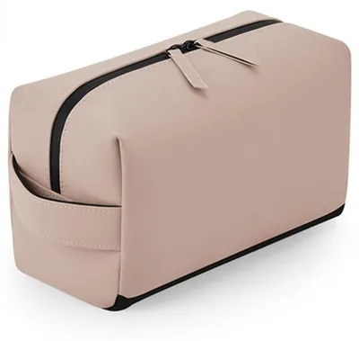 Produktbild von BagBase BG332 | Matte PolyurethanToiletry/ Accessory Case 25x12x15 cm - Farbe: Nude Pink - Größe: 25 x 12 x 15 cm