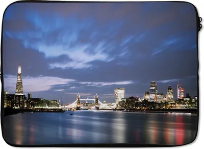 Produktbild von MuchoWow® Laptop Hülle 13 Zoll Londoner Skyline am Abend Laptoptasche - Laptophülle - Sleeve - Rundumschutz