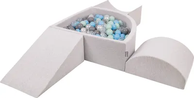 Produktbild von KiddyMoon spielplatz aus schaumstoff mit viertel eckig bällebad (300 bälle) hindernisläufe, hellgrau:perle/grau/transparent/babyblue/minze