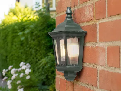 Produktbild von Konstsmide Firenze Wandleuchte grün lackiertes Aluminium, klares Glas 7229-600
