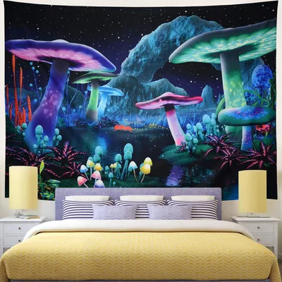 Produktbild von Wandteppich mit psychedelischen Pilzen, Fantasiepflanzen, Galaxien, Sternenhimmel – Wandbehang fürs Zimmer