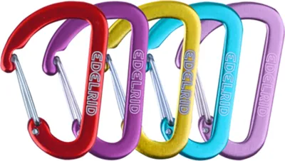 Fünf Micro 0 Materialkarabiner von Edelrid in verschiedenen Farben- Rot; Lila; Gelb und Blau.