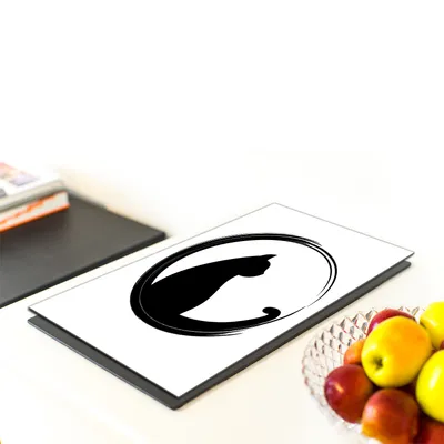 Imagen del producto de TABLERO DE CORTE DE VIDRIO, 40x52 cm. Diseño: Gato