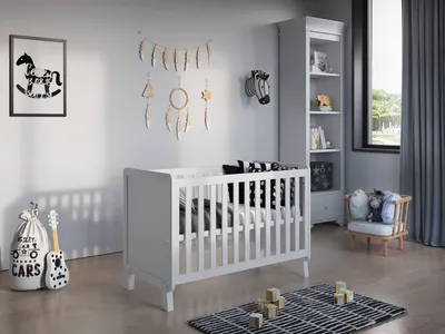Produktbild von Love For Sleep Babybett  Gitterbett Weiß 120 x 60 cm + Schaumstoffmatratze Aloe Vera + Hölzerne Sicherheitsbarriere