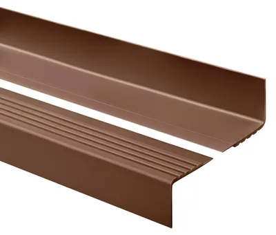 Obrázok produktu pre QUEST Protišmykový schodiskový profil RD PVC, výstražný, ochrana schodov, 40x40mm, hnedá