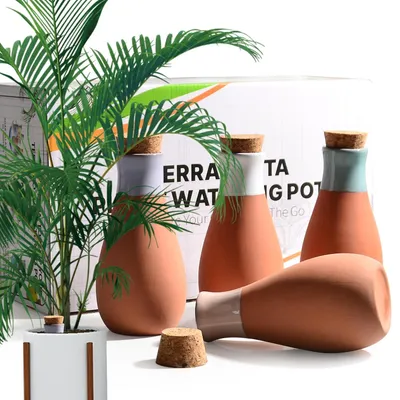 Zdjęcie produktu dla Omgoods - Zestaw 4 doniczek z samonawadniającą się podstawą, w kolorze terakoty, do roślin