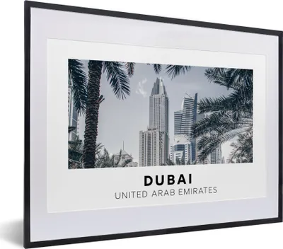 Produktbild von MuchoWow® Gerahmtes Poster Dubai - Architektur - Palmen 40x30 cm - Poster mit Schwarzem Bilderrahmen Wandposter Rahmen Foto Bilder - Bilderrahmen - Poster im Rahmen