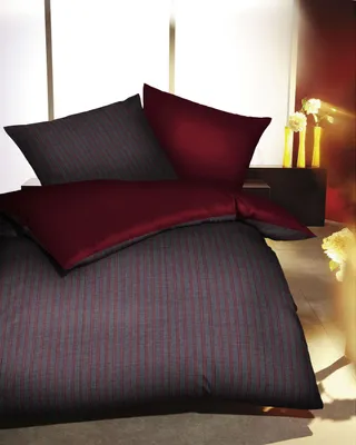 Produktbild von Kaeppel Mako Satin Bettwäsche Eternity Combo Streifen Rubin 135x200 cm + 80x80 c