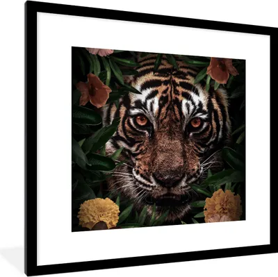 Produktbild von MuchoWow® MuchoWow® Gerahmtes Poster Tiger - Dschungel - Blumen 40x40 cm - Poster mit zchwarzem Bilderrahmen - Poster - Plakat im Rahmen