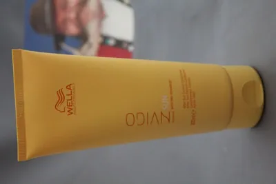 Produktbild von Wella Professionals INVIGO Sun, Frauen, Professionelle Haarspülung, Alle Haare, Alle Farben, Farbschutz, Reparatur, Weichmachend, 200 ml