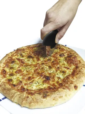 Produktbild von Goodfinds - Pizzaschneider - Pizzames - Küchenmesser - Hochwertiges Pizzamesser - Pizzaschneider
