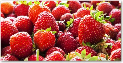 Produktbild von Tulup Glas-Bild -140x70- Wandkunst Dekorative Wand für Küche & Wohnzimmer - Essen & Getränke - Erdbeeren - Rot