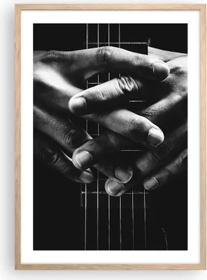 Produktbild von Gerahmtes Poster - Rahmen in heller Eiche - Gitarre Musiker Musik - 50x70 cm - Wand Bild - Wanddeko - Wandbilder - Kunstposter - Wandposter - Bilderrahmen - Bilder - Kunstdruck - P2NPA50x70-4960