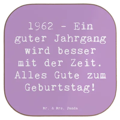 Produktbild von Mr. & Mrs. Panda Tischschoner Spruch 1962 Geburtstag - Lavendeltraum - Geschenk, Jubiläum, Holzuntersetzer, Glückwunsch, Happy Birthday, Jahrgang, Geburtstagsgeschenk