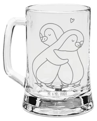 Produktbild von Mr. & Mrs. Panda Krug Pinguine Kuscheln - Transparent - Geschenk, Glaskrug, Seidel, für Freundin, Partner, Gravur Bierkrug, Frauen, Hochzeitstag, Liebesbeweis, Humpen