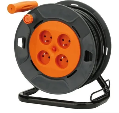 Produktbild von ZENITECH Schlauchtrommel HO5VV-F - 4 Stecker - 3G1mm² + Leistungsschalter - 25 m