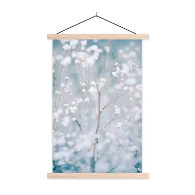 Produktbild von MuchoWow® Textilposter Äste - Schnee - Winter - Natur - Botanisch 40x60 cm mit holzfarbenen Rahmen - Poster