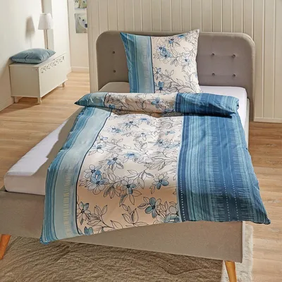 Produktbild von Traumschlaf Soft-Touch Mikrofaser Bettwäsche Fiori blau 155x220 cm + 80x80 cm