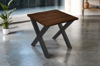Produktbild von Esstisch Josy | 80 x 80 cm | Holz Nussbaum-Optik | X-Gestell Metall schwarz | 40 mm Tischplatte mit Baumkante | Tisch für Esszimmer & Küche