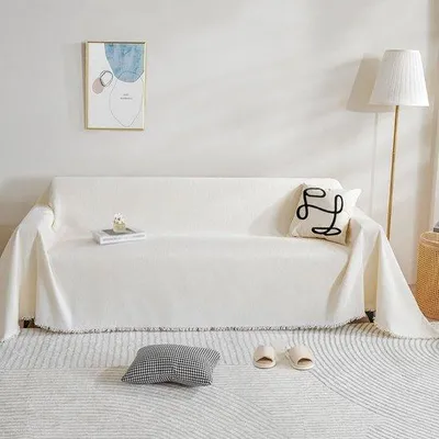 Imagen del producto de Funda de chenilla para sofá Ibenzoa® con flecos – protección decorativa para muebles y mascotas, color beige, 180x150 cm