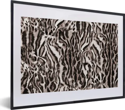 Produktbild von MuchoWow® Gerahmtes Poster Panther Druck - Braun - Abstrakt 40x30 cm - Poster mit Schwarzem Bilderrahmen Wandposter Rahmen Foto Bilder - Bilderrahmen - Poster im Rahmen