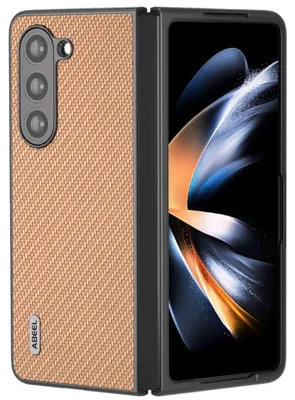 Productafbeelding van Beschermhoes voor Samsung Galaxy Z Fold5 5G met carbontextuur, gele kleur