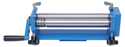 Produktbild von Walz- und Biegemaschine - Handkurbel Blechwalze - Stahl - Für Architekturdeko und Metallbearbeitung - 48,5×12,5×15 cm - Blau