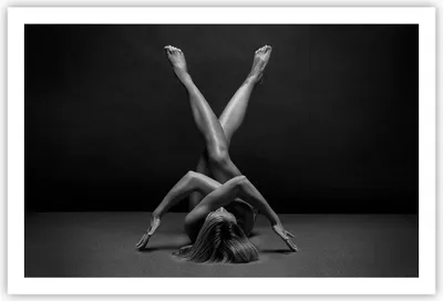 Produktbild von Poster - Poster ohne Rahmen - Frau Gymnastik Yoga - 91,5x61 cm - Wand Bild - Wanddeko - Wandbilder - Kunstposter - Wandposter - Bilder - Kunstdruck - Wanddekoration - Wandbild - P2XAA91x61-4957
