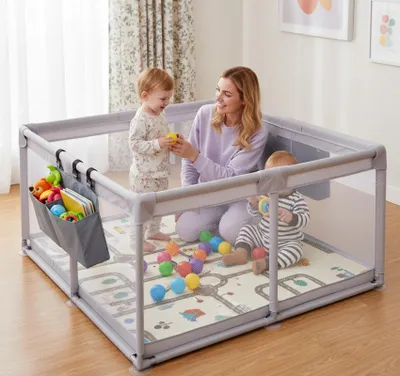 Produktbild von Laufstall Baby 120x120cm, Laufgitter Baby mit Matratze und Seitliche Aufbewahrungshängetasche 50 Bälle Bunt, Playpen aus 600D Oxford Gewebe, Grau