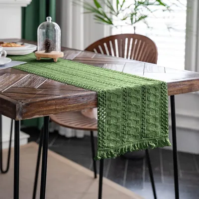 Obrázek produktu pro Běhoun na stůl z makramé - zelený boho styl - ručně tkaná bavlna - 30 x 180 cm