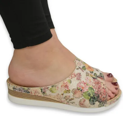 Produktbild von Damen Sandalen in Beige von BRIANNA
